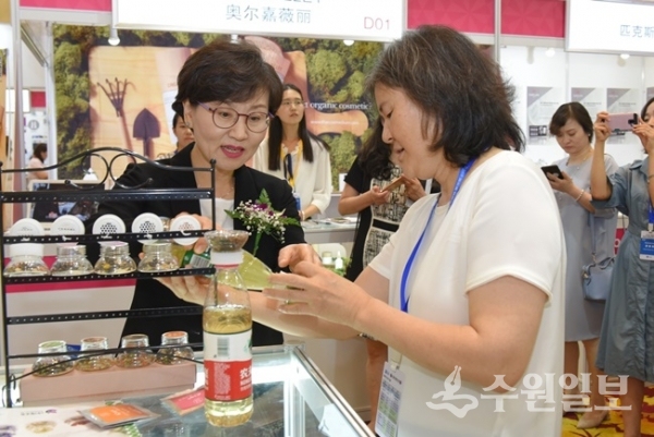 경기도 대표단이 중국 상하이에서 열린 ‘G-FAIR’를 성공적으로 개최, 도내 스타트업의 글로벌 시장 진출 교두보를 마련했다.(사진=경기도청)
