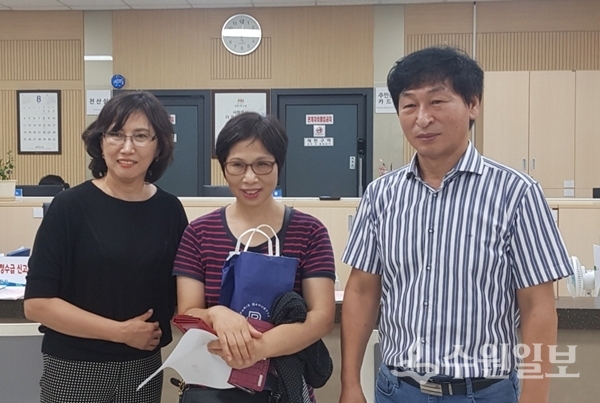 우만1동이 2일 민원환영데이를 진행했다.(사진=수원시)