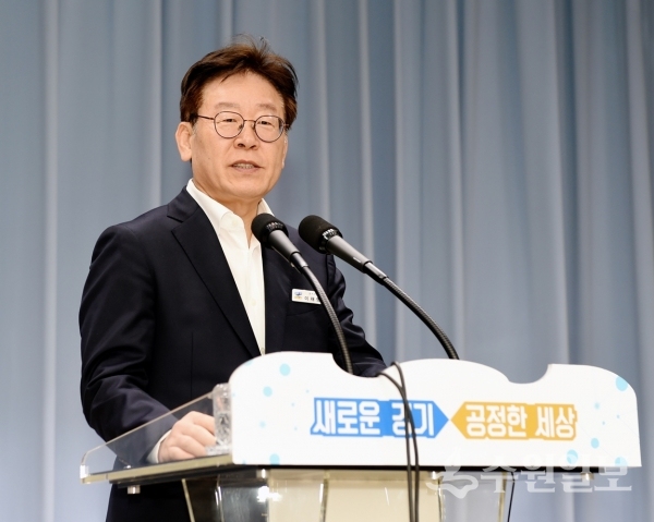 법원이 6일 항소심 선고공판에서 이재명 경기지사에게 벌금 300만원을 선고했다.(사진=경기도청)