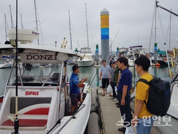 경기도 귀어귀촌 현장매칭 프로그램 중 하나인 '피싱보트' 교육 장면.(사진=경기도)