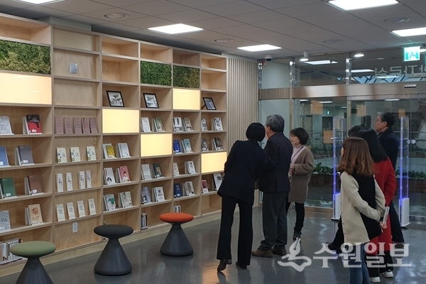 보수 공사를 마친 수원시 선경도서관.(사진=수원시)