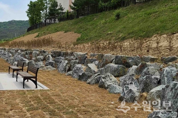 권선구 호매실동 두물맞이공원.(사진=권선구)