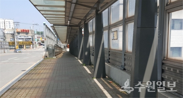 평택시가 설치한 불법광고물 부착방지시설.(사진=평택시)