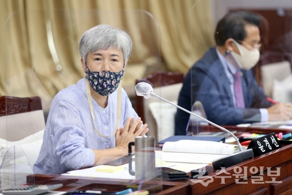 윤경선 수원시의원.(사진=수원시의회)
