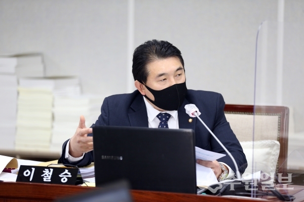 이철승 수원시의원.(사진=수원시의회)