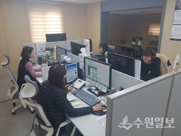 단군콜센터 내부.(사진=강화군)