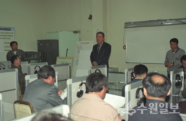 '화성사랑모임' 모습.(사진=이용창 사진작가)