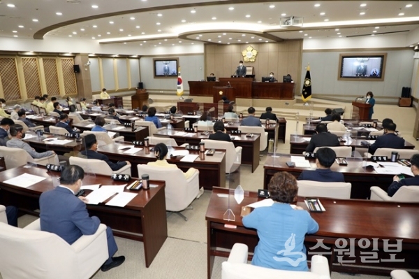 수원시의회가 8일 제360회 제1차 정례회를 갖고 있다. (사진=수원시의회)