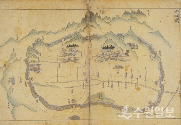 도성도(동여비고 1685년 제작) 모악, 인황산, 백악(북악)이 표기돼 있다. (자료=양산대성암소장)