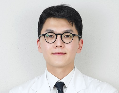 정형외과 전문의 은동찬 과장.(사진=이춘택병원)