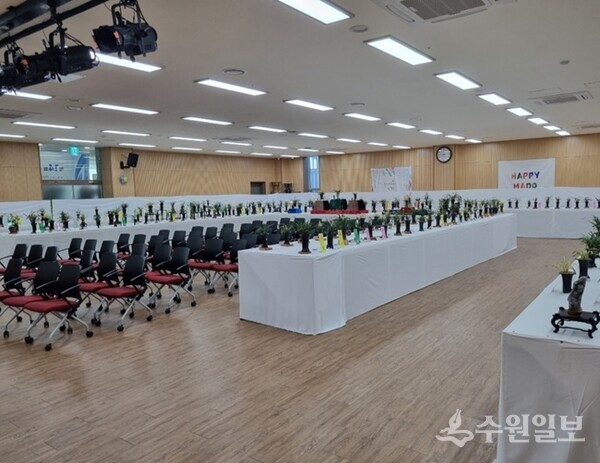 '제14회 한국난명품 경기도 대회' 전시장 모습. (사진=이수원 기자)