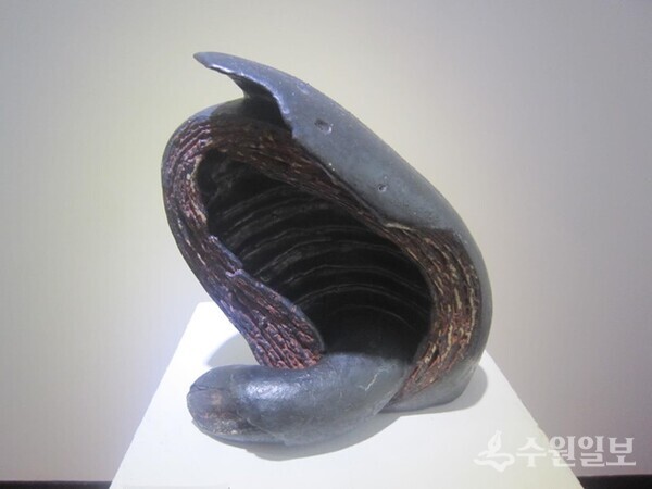 손경자 도예작품전_ 도로교통공단 safe gallery 2014-4