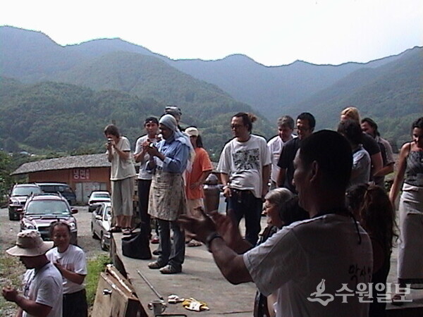 2005 괴산 막사발 장작가마 축제.