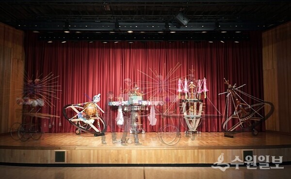 민성홍, '다시락(多侍樂)', 2016, 싱글채널비디오, 컬러, 사운드, 12분 52초