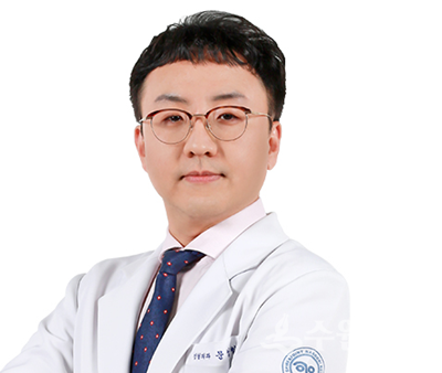 강남나누리병원 관절센터 문성철 원장.