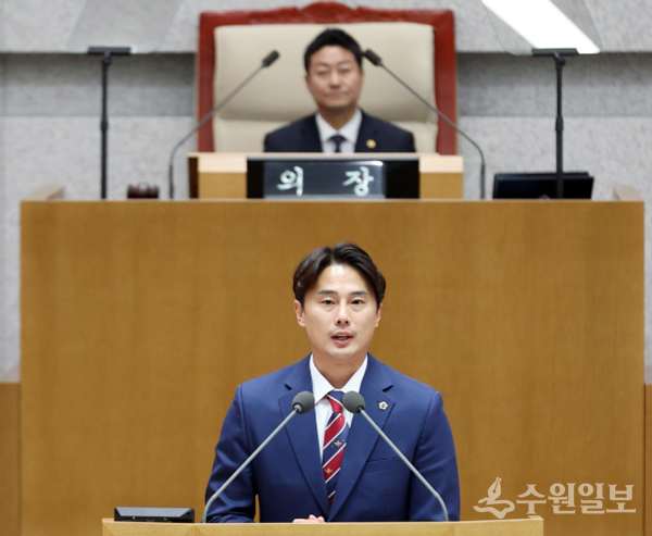황대호 경기도의회 문화체육관광위원회 위원장이 도의회에서 발언하고 있다. (사진=경기도의회)