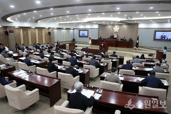 수원특례시의회, 제387회 임시회 개회모습(사진=수원특례시의회)