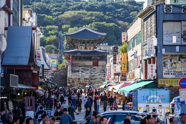 수원시 팔달문 일대 전통시장 전경.(사진=수원시)