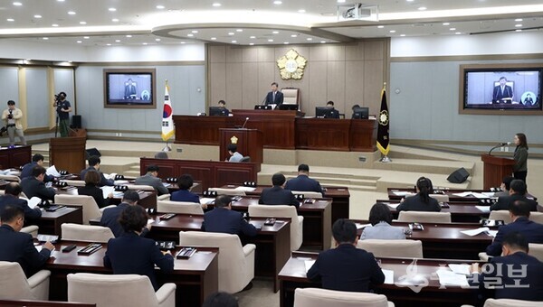 수원특례시의회가 18일 제388회 제2차 정례회를 갖고 있다. (사진=수원시의회)