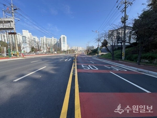 강화군은 올해 안전하고 쾌적한 도로 환경 조성을 위해 43억원을 투입, 도로정비사업을 추진한다. (사진=강화군)