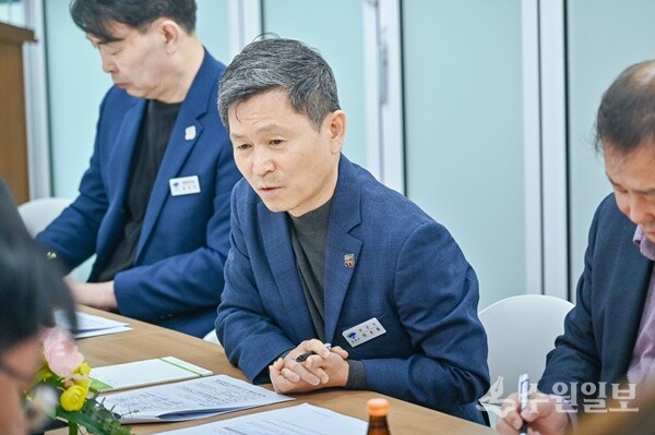 마순흥 부군수가 ‘산불예방 긴급 대책 회의’를 주재하고 있다. (사진=양평군)