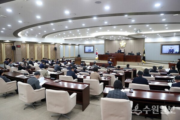 수원특례시의회, 제392회 임시회 개회식(사진=수원시의회)