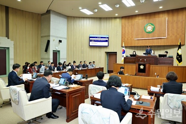 의왕시의회가 22일 '제310회 임시회 제1차 본회의'를 갖고 있다. (사진=의왕시의회)