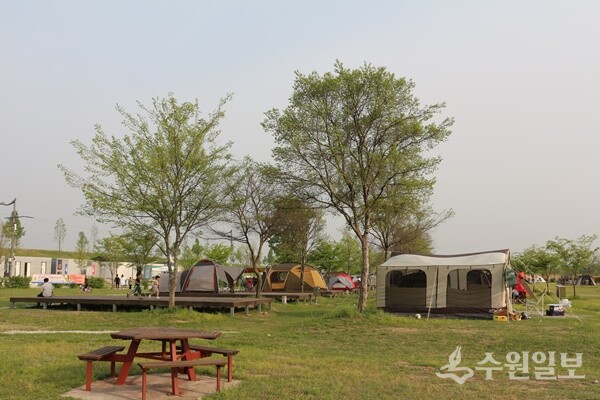 여주도시공사가 운영하고 있는 금은모래캠핑장 모습. (사진=여주도시공사)