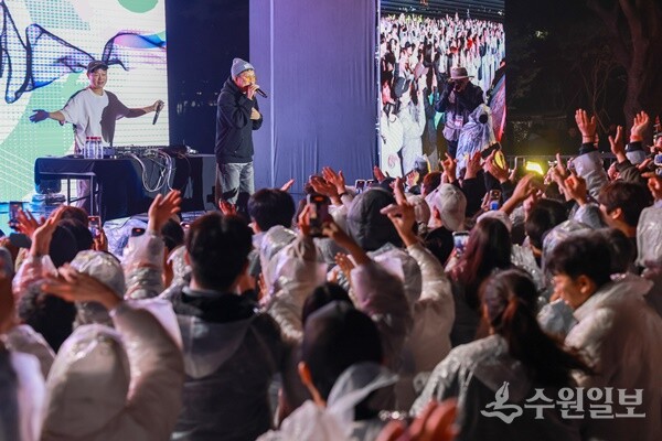 여주시가 주최하고 여주세종문화관광재단이 주관한 '제37회 여주도자기축제'가 11일 성황리에 마무리되면서 대단원의 막을 내렸다. (사진=여주시)