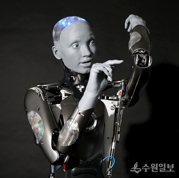 휴머노이드 로봇 ‘아메카(AMECA)’의 모습. (자료=화성시)