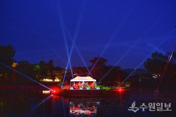 '2025 수원 국가유산 야행(夜行) 점등식' 행사. (사진=수원시)