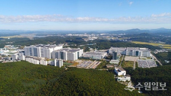 LG디스플레이 파주사업장 전경. (사진=경기도)