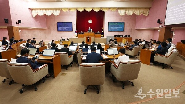 안양시의회가 제304회 임시회 제2차 본회의를 열고 있다. (사진=안양시의회)