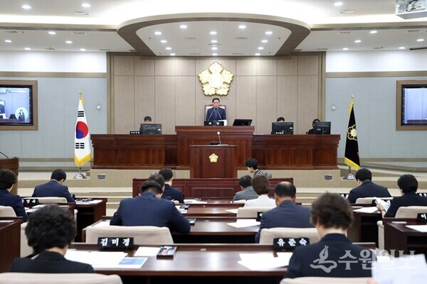 수원시의회 제395회 임시회 개회모습(사진=수원시의회)