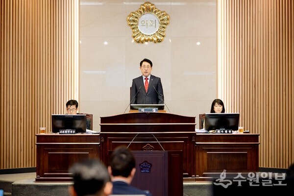 조성대 남양주시의회의장이 제314회 임시회 폐회를 선언하고 있다. (사진=남양주시의회)