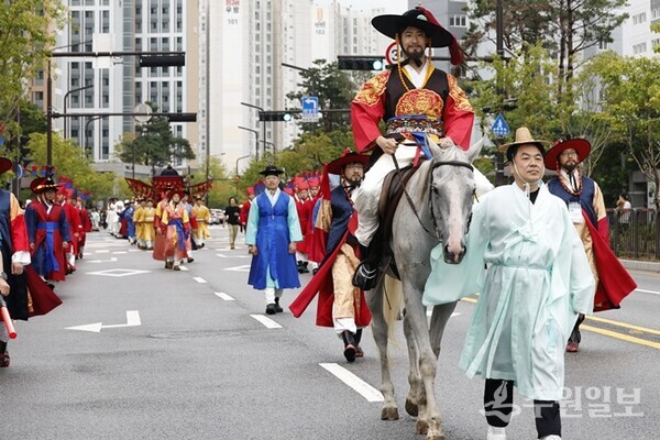 2025 정조대왕 효 문화제 행렬 모습. (사진=화성시)