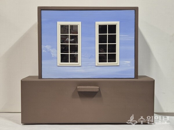 김을, Beyond the Painting 2021-9, 2021, 혼합매체, 46×53×16cm