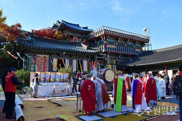 지난해 열린 수원화성 축성 장인 명패 봉안문화제. (사진=이용창 화성연구회 이사)