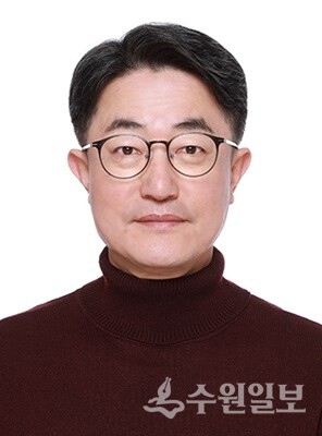 이석영 관장. (사진=이천시노인종합복지관)