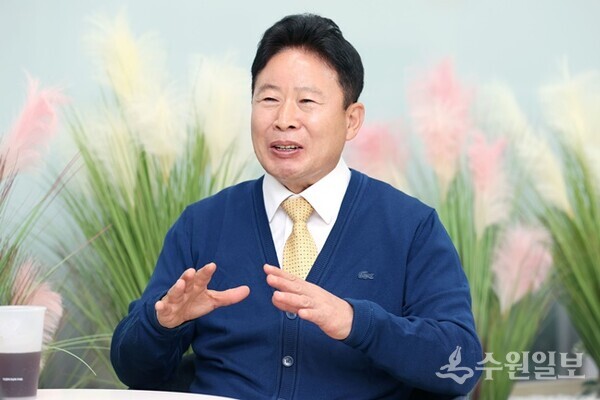 서태원 가평군수. (사진=엄인용 기자)