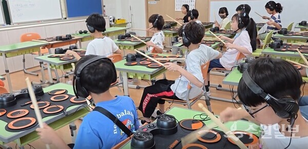 사진은 ‘2026 ART ON School’ 운영교 활동 모습 (사진=경기도교육청)