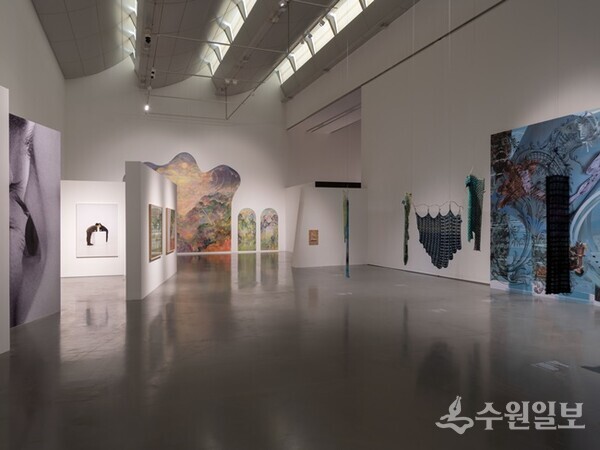 '우리의 여름에게' 전시 전경. (사진=경기도미술관)