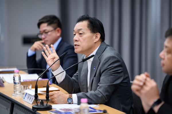 이재준 수원시장이 15일 열린 ‘2026 수원화성 3대 축제 추진계획 보고회’에서 발언하고 있다 (수원시 제공)