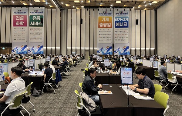 22일 수원컨벤션센터에서 ‘2026 경기도 동반성장페어’가 열리고 있다. 경기도 제공